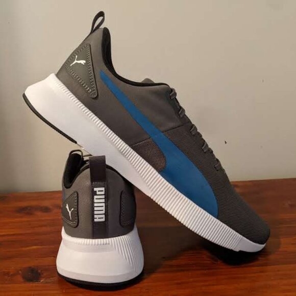 Puma Flyer Sneakers - Picture 5 of 6